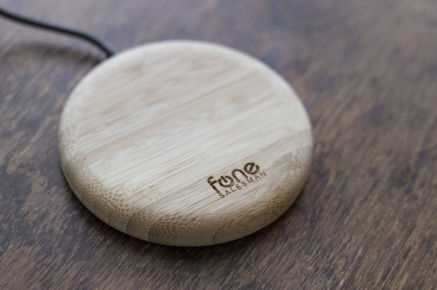 The Fonesalesman WoodPuck (Photo: Will Shanklin/Gizmag.com)