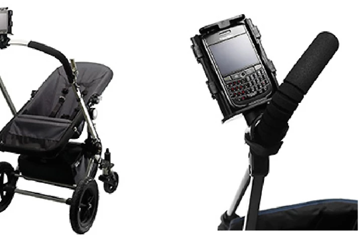 The Texthook attaches to the handle bar of your stroller, shopping trolley or exercise equipment, making it easier to stay in touch electronically