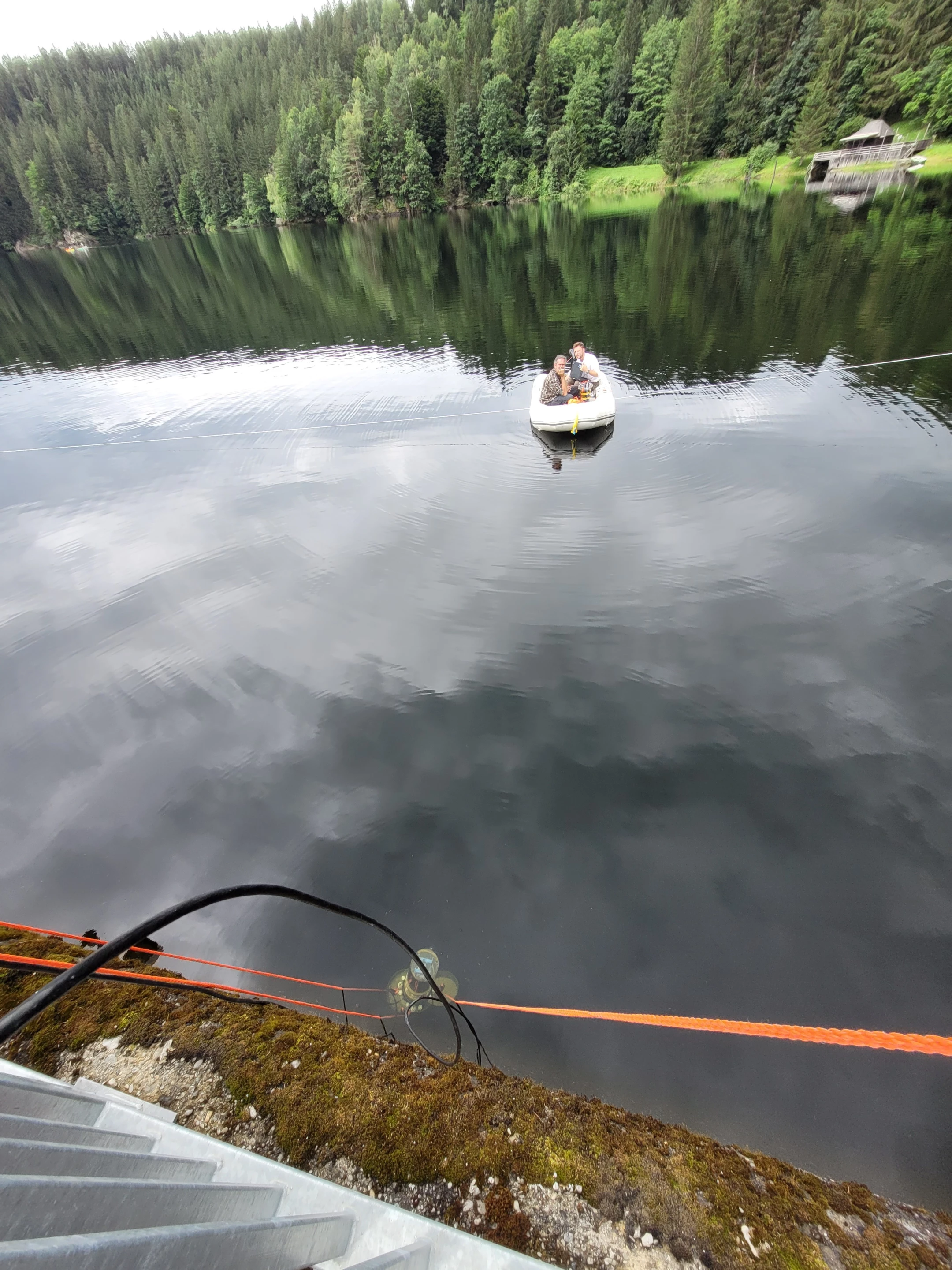 A ScubaPOIs testing site, with one of the buoys visible at the bottom
