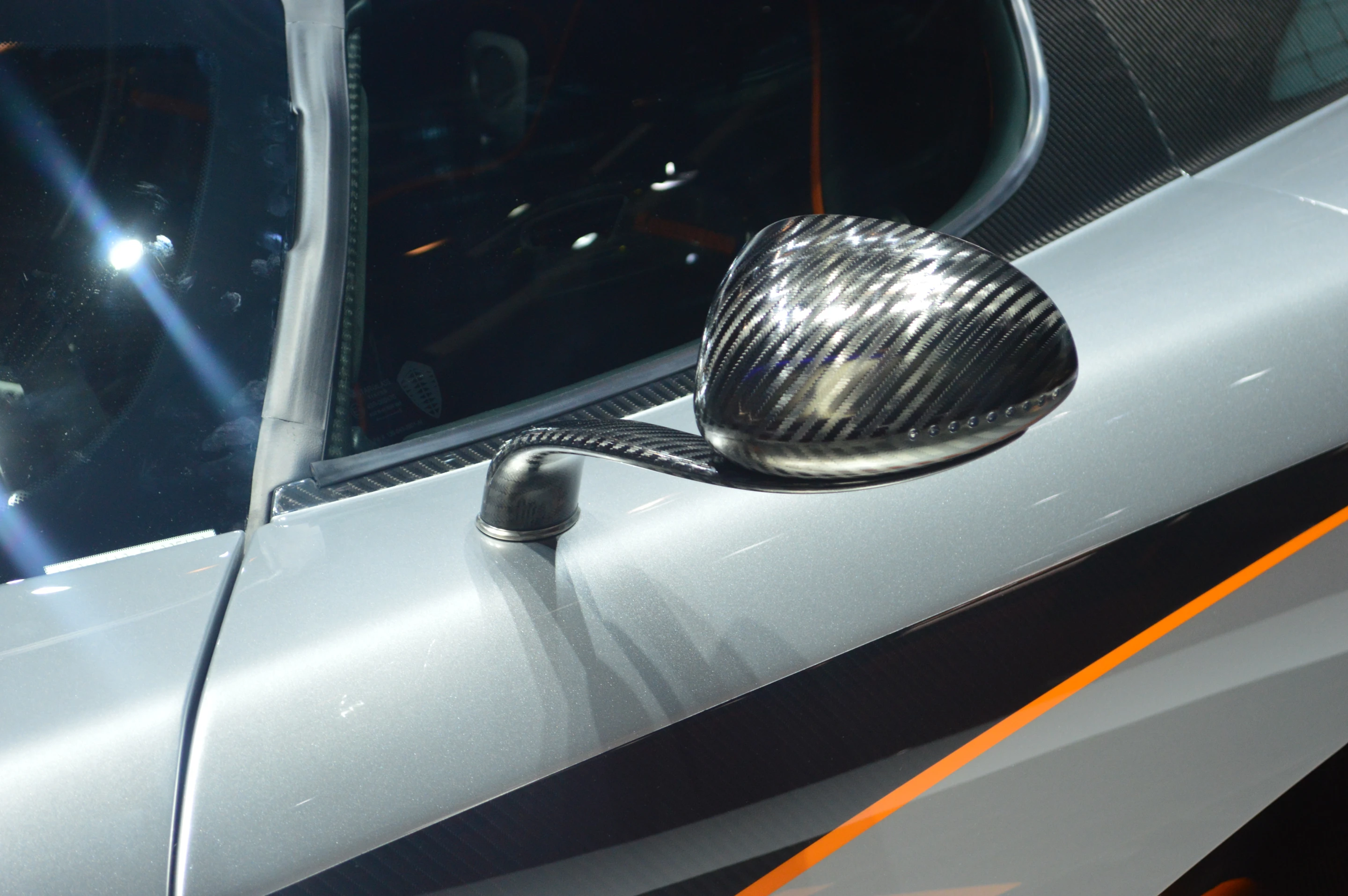 Koenigsegg used lighter carbon fiber blends to cut 80 kg off the weight of the One:1 (Photo: CC Weiss/Gizmag.com)