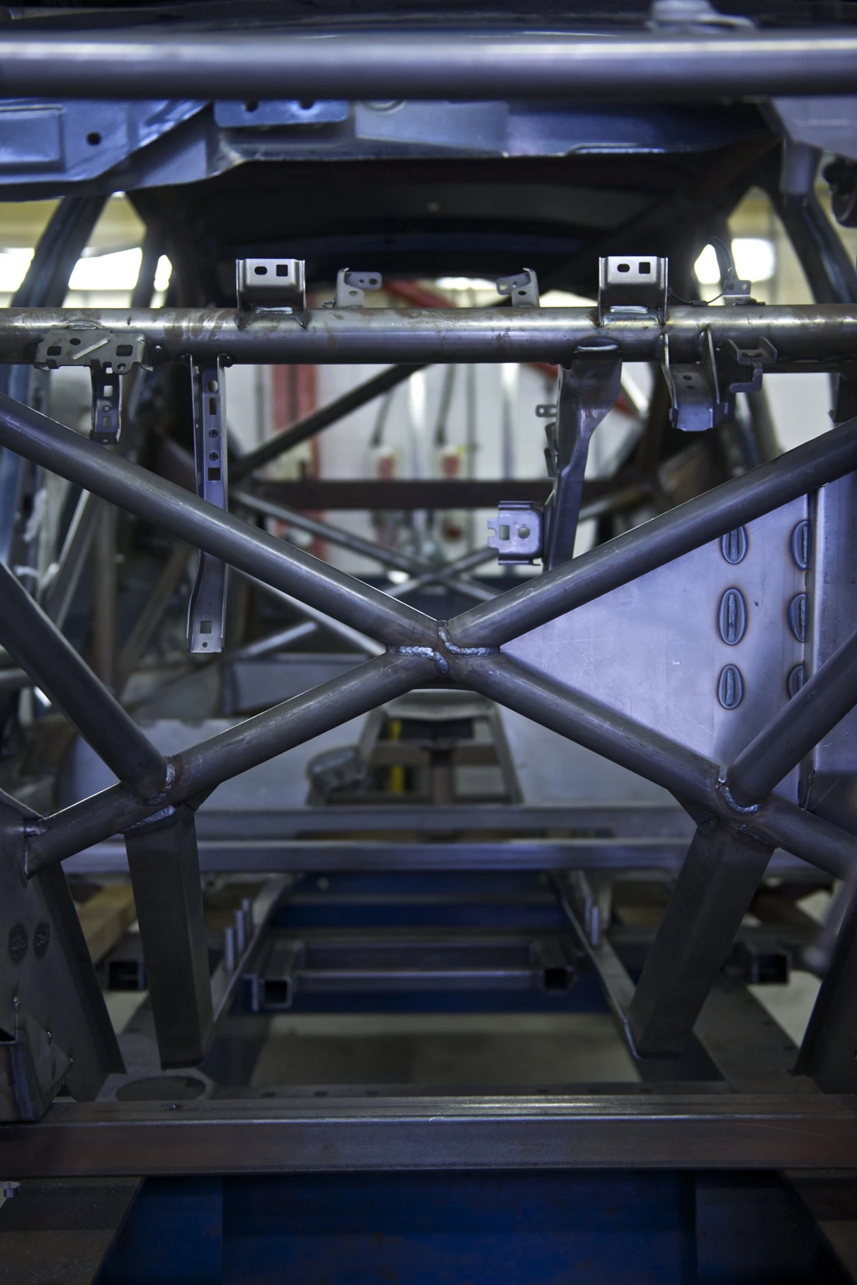 Nissan's JUKE-R concept: roll cage