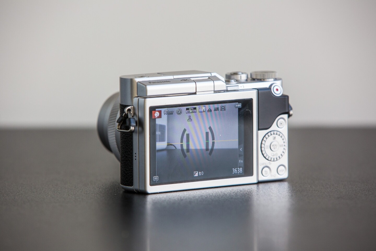 The controls on the back of the GX850 are easy to use, but they're also a bit plasticky