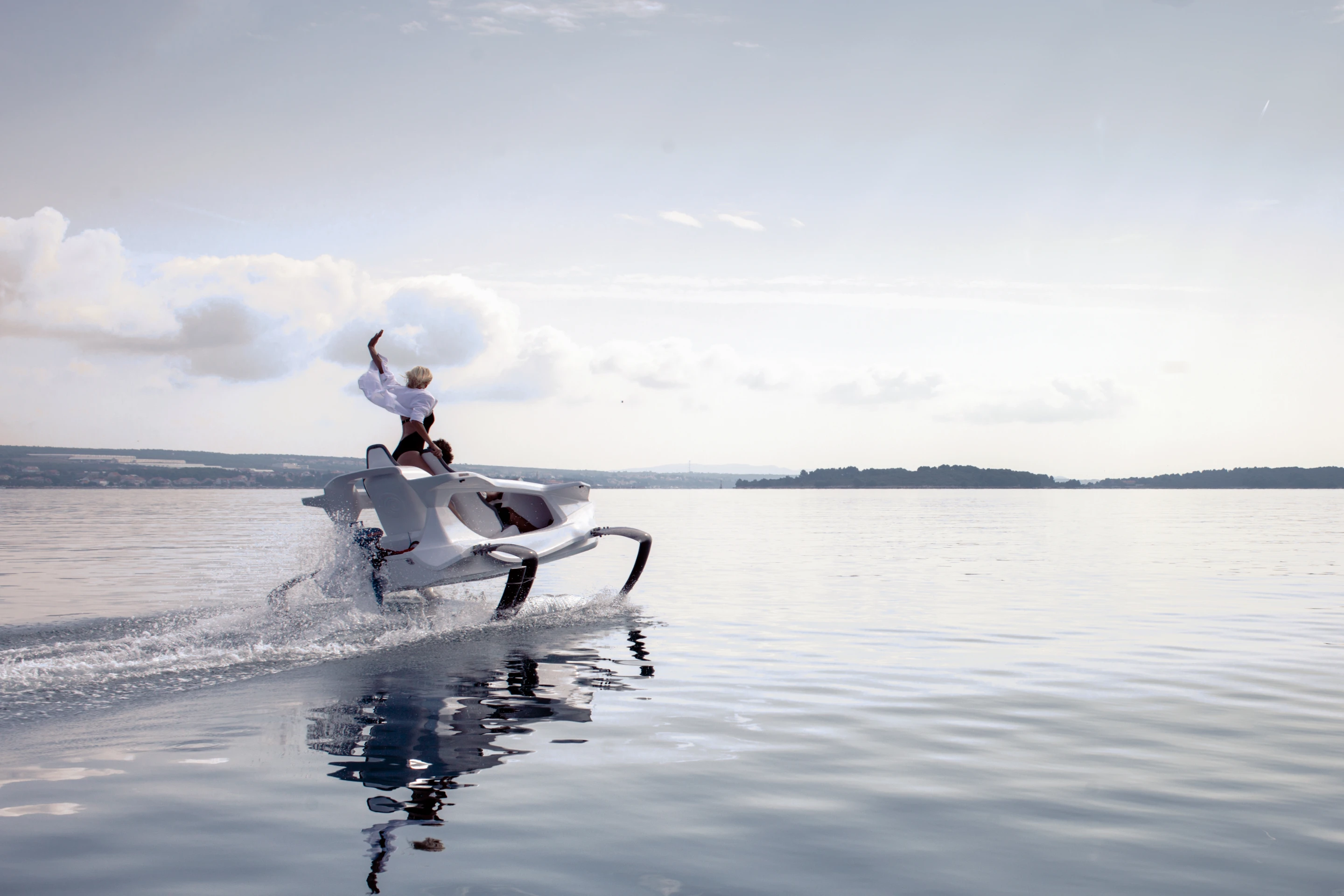 The electric-powered Quadrofoil