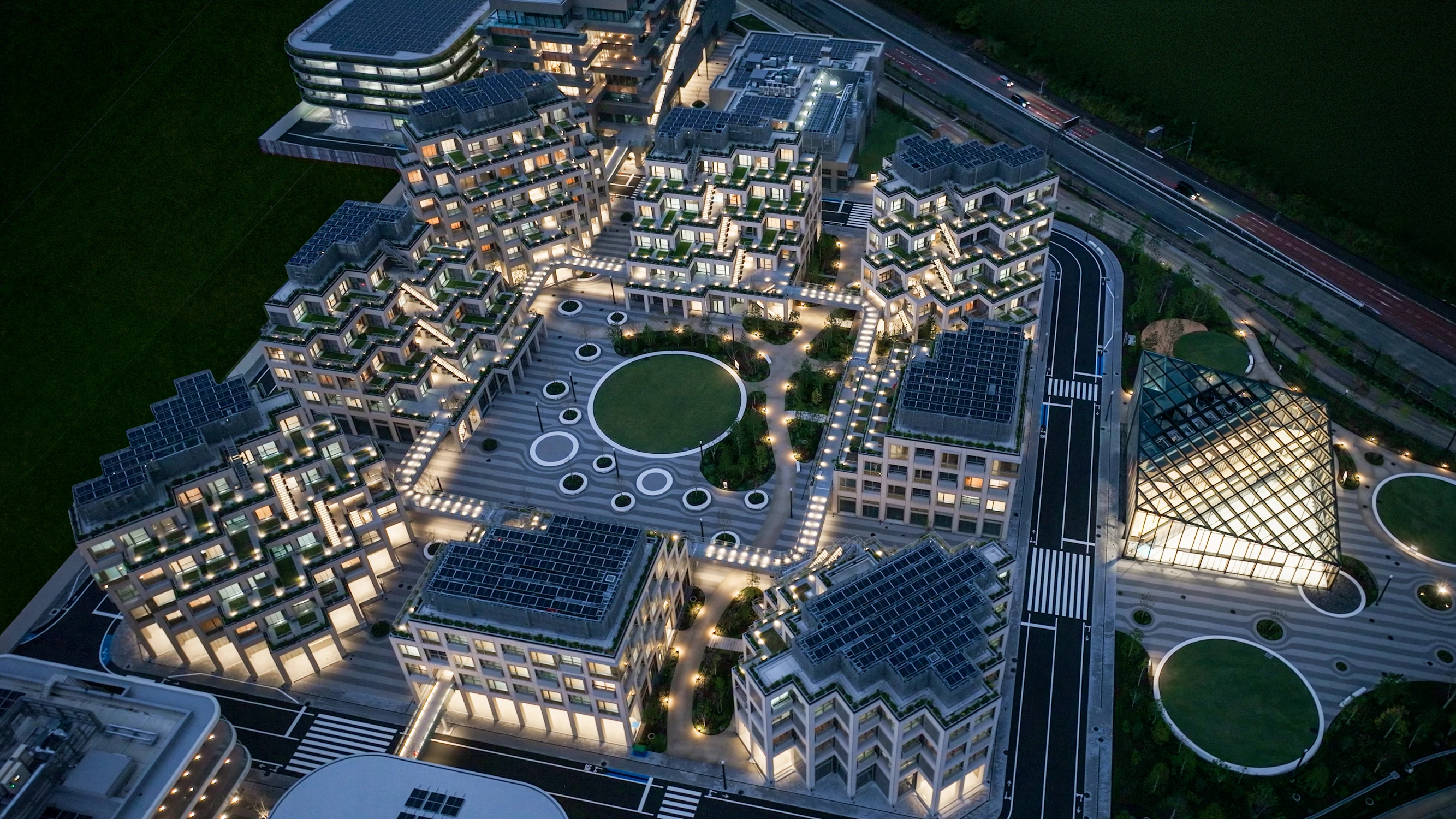 Looking down on Woven City and its inspiring archetecture