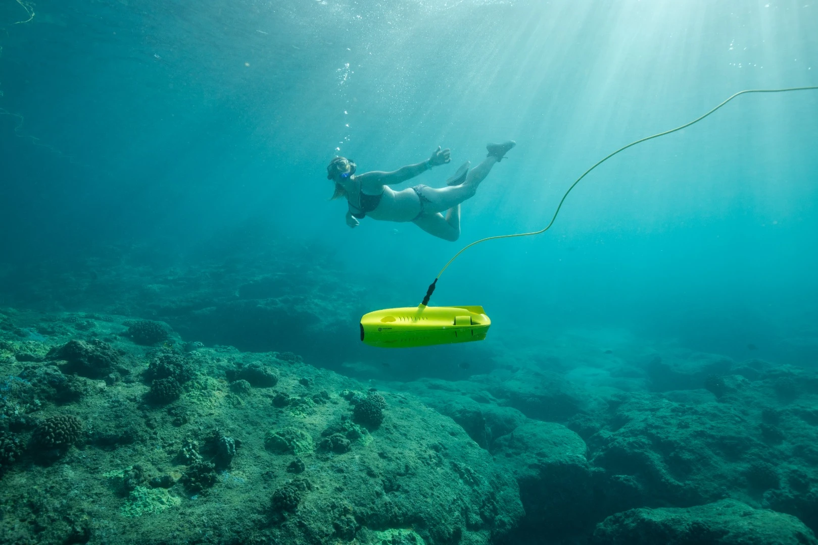 The Gladius Mini can dive down to 100 m (328 ft)
