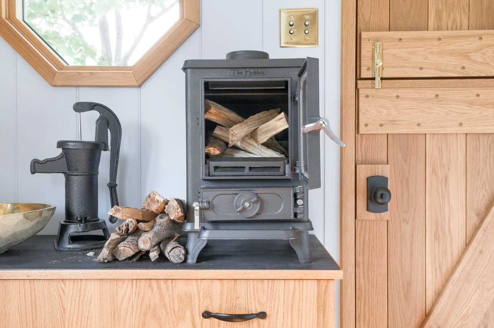 A wood burning stove can also be fitted as an optional extra (Photo: Güte)