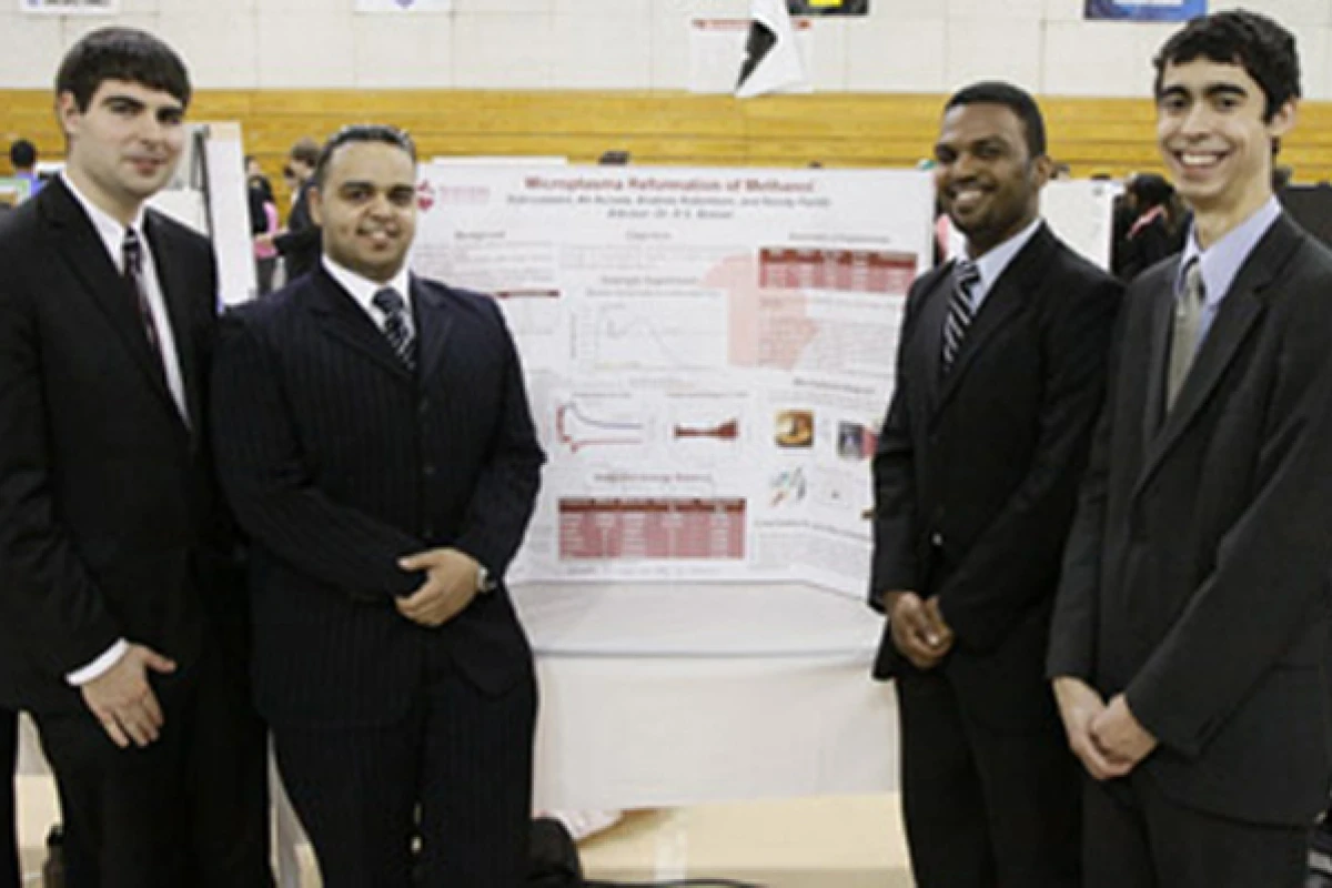 The students from Steven Institute of Technology responsible for the new microreactor that can convert fossil fuels into pure hydrogen