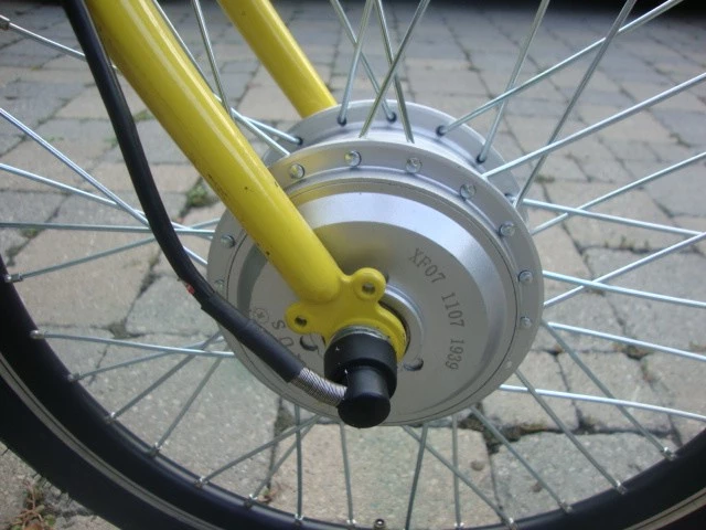 The Zümaround uses a hub-mounted motor