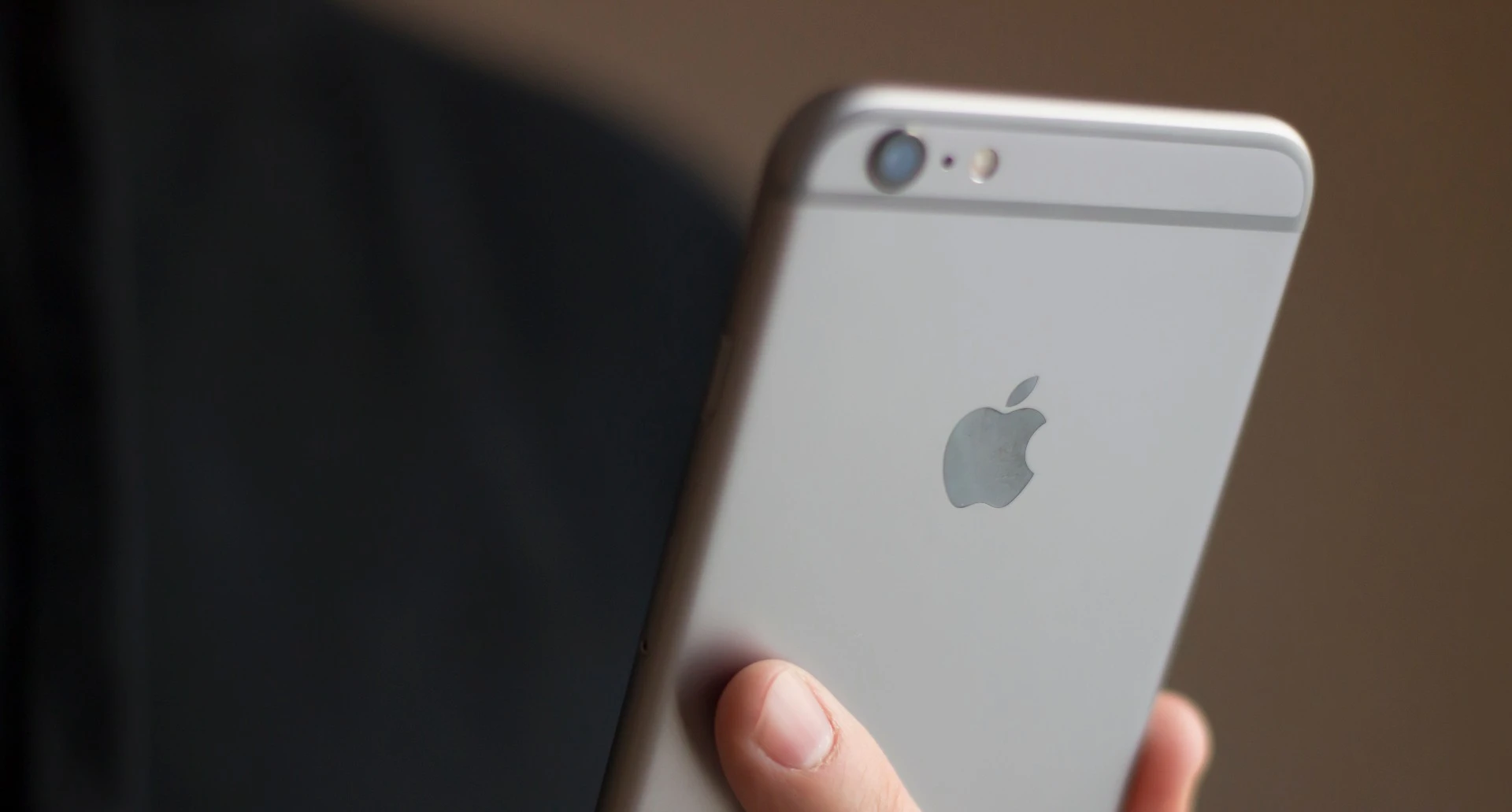 When will the iPhone become a VR platform? Not likely this year