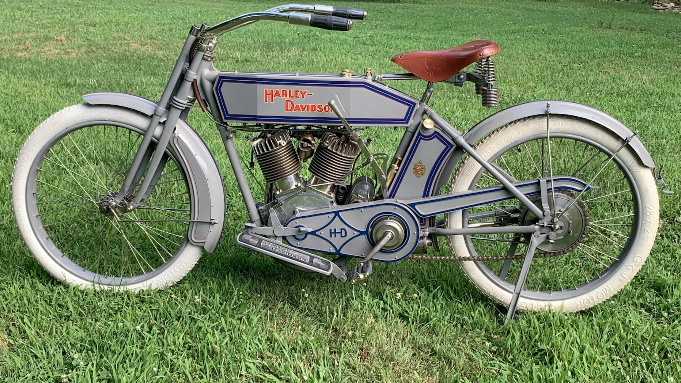 Sold for $77,000 | 1914 Harley-Davidson 10E | Mecum | Estimated price: $75,000 to $100,000 | Official Auction Page