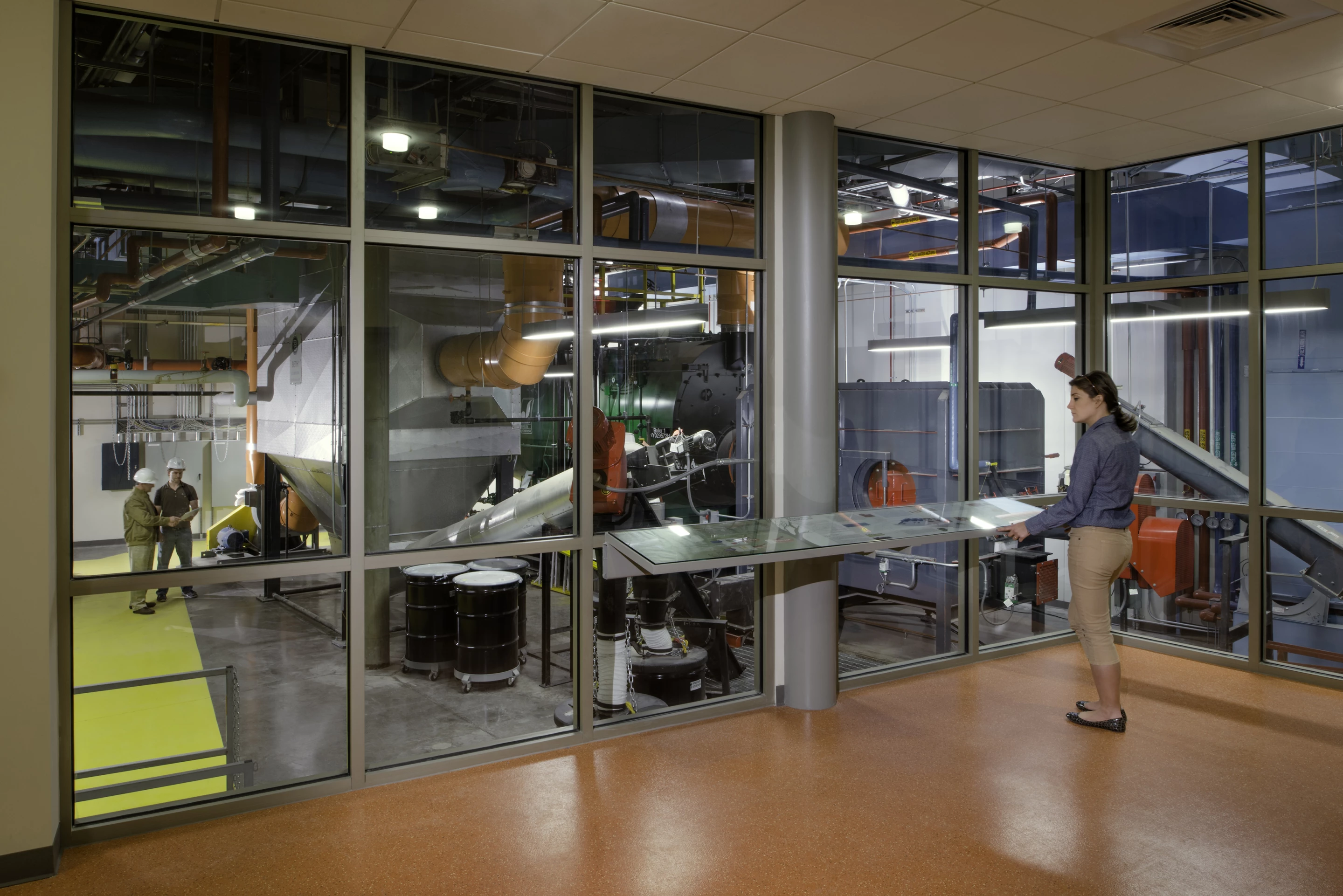 The interior of the SUNY-ESF College of Environmental Science & Forestry Gateway Center (Photo: David Lamb)