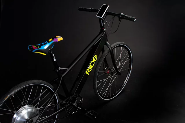 The Riide weighs 35 lb (16 kg), and has a planned price of $1,799