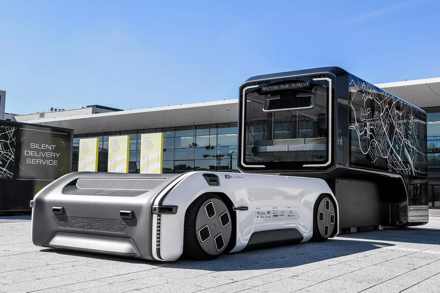 The U-Shift base vehicle drives into a passenger capsule, lifts it off the ground and then serves as an on-demand shuttle service