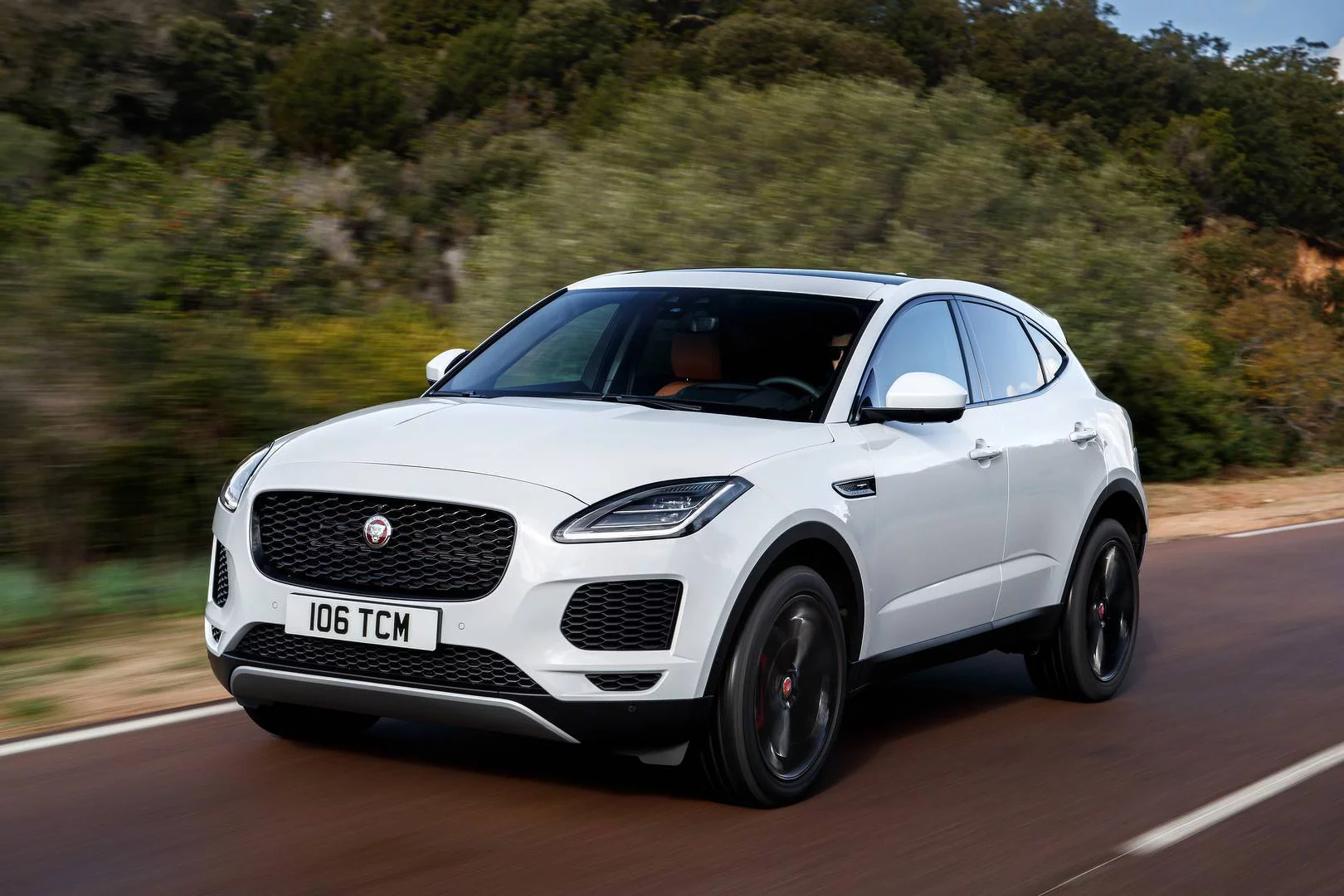 Jaguar has always been one of the poorest performing marques in the IQS award, as can be seen from the overall results charted for 2017, 2018 and 2019. This year the company began moving off the bottom of the ladder and one of its cars, the Jaguar E-Pace compact SUV, received the marque’s first-ever model-level award. The Jaguar E-Pace took the gong in the Small Premium SUV category with a score of 159 PP100, ahead of Lexus UX and the BMW X2.