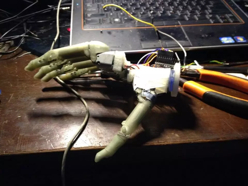 He started by 3D-printing fingers, based on a design created by the open-source South African Robohand project