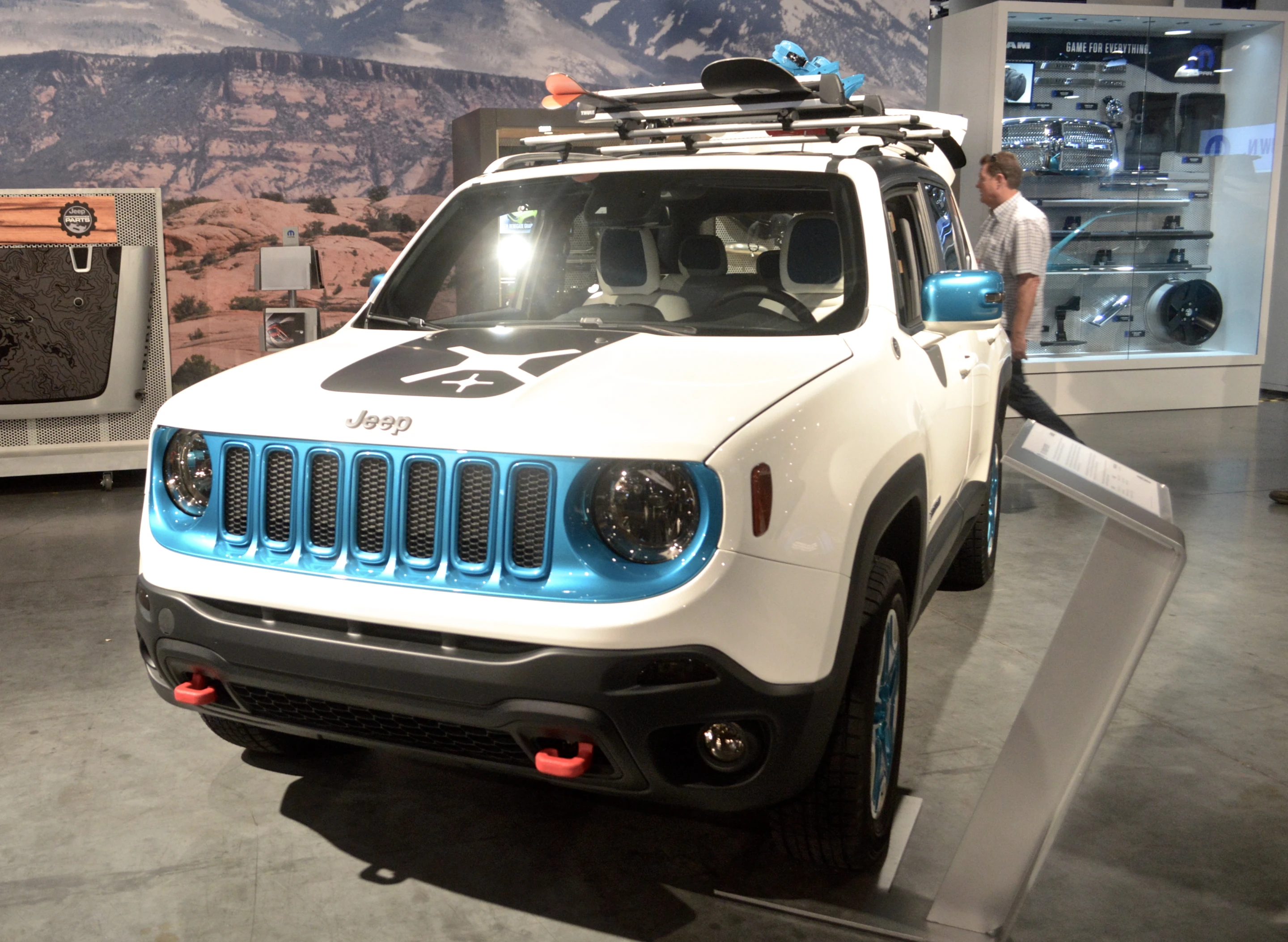 The Renegade Frostbite also includes a JPP rock rail guard, JPP graphics and Trailhawk wheels (Photo: C.C. Weiss/Gizmag)