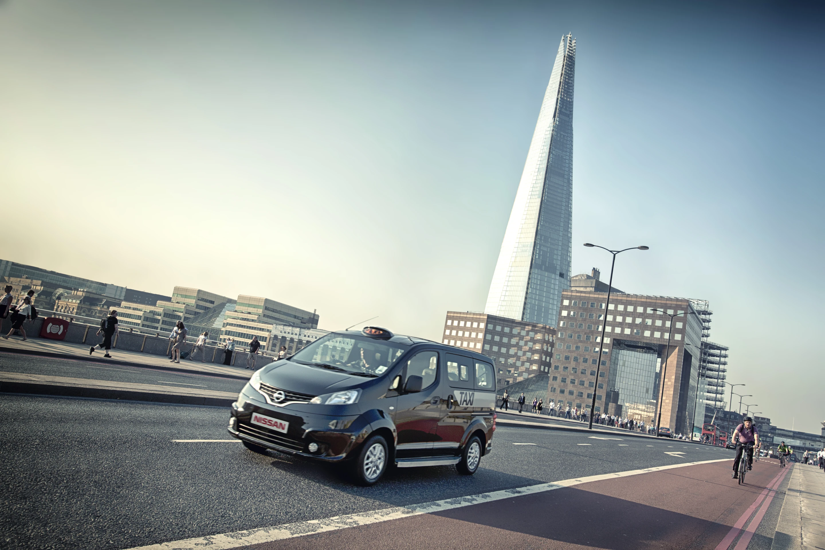 With London 2012 in full effect and all eyes on UK's capital, Nissan has chosen a shrewd Monday morning to announce that its NV200 is to be certified as a London black cab