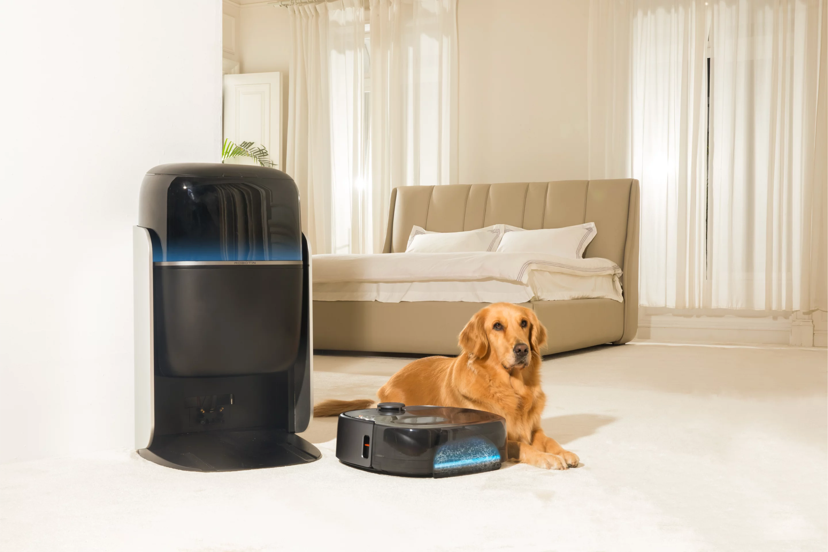 The dock offers up to 60 days of cleaning power without the need to empty and refill tanks