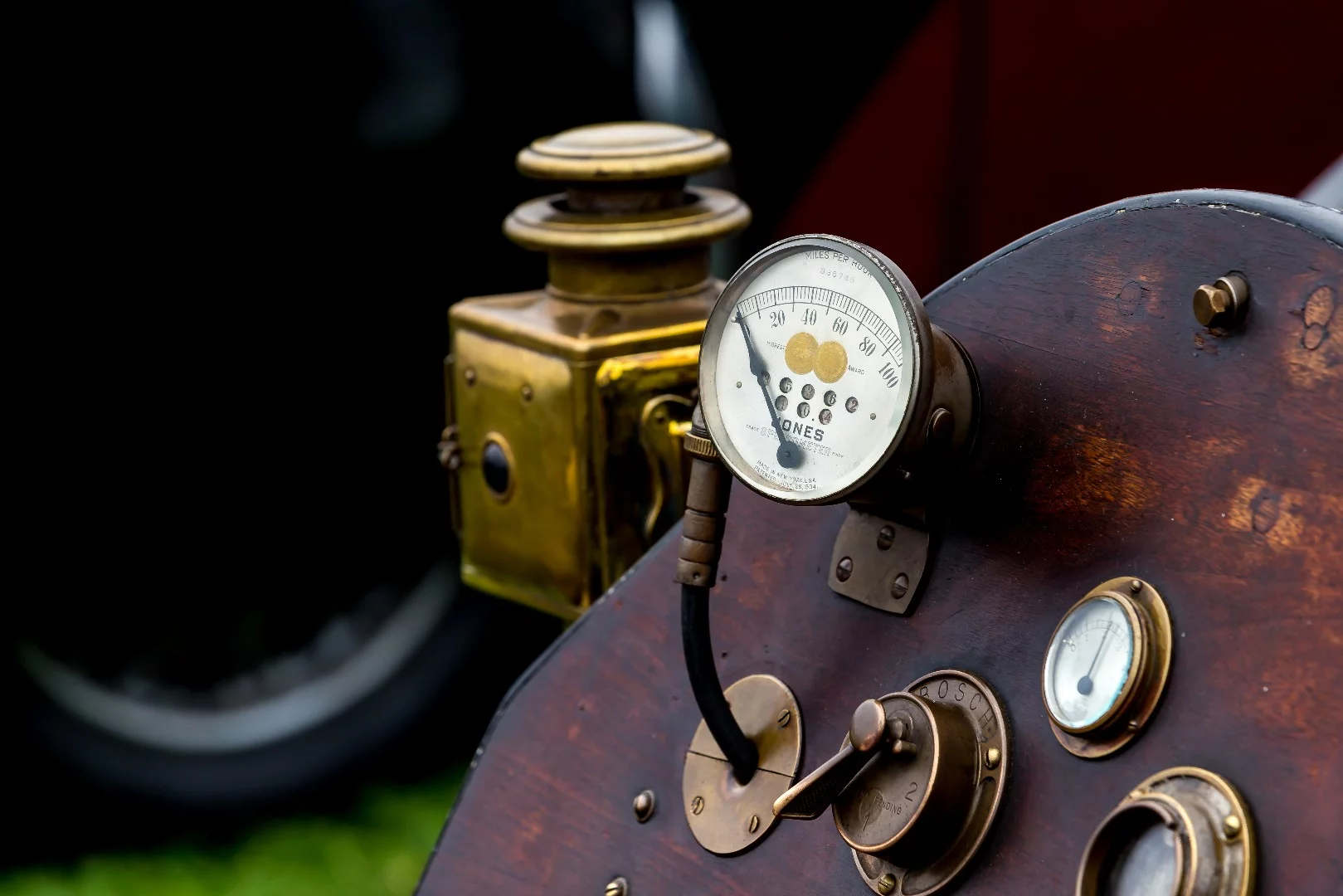 Old school gauge work adorns the 1913 Mercer Model 35J Raceabout