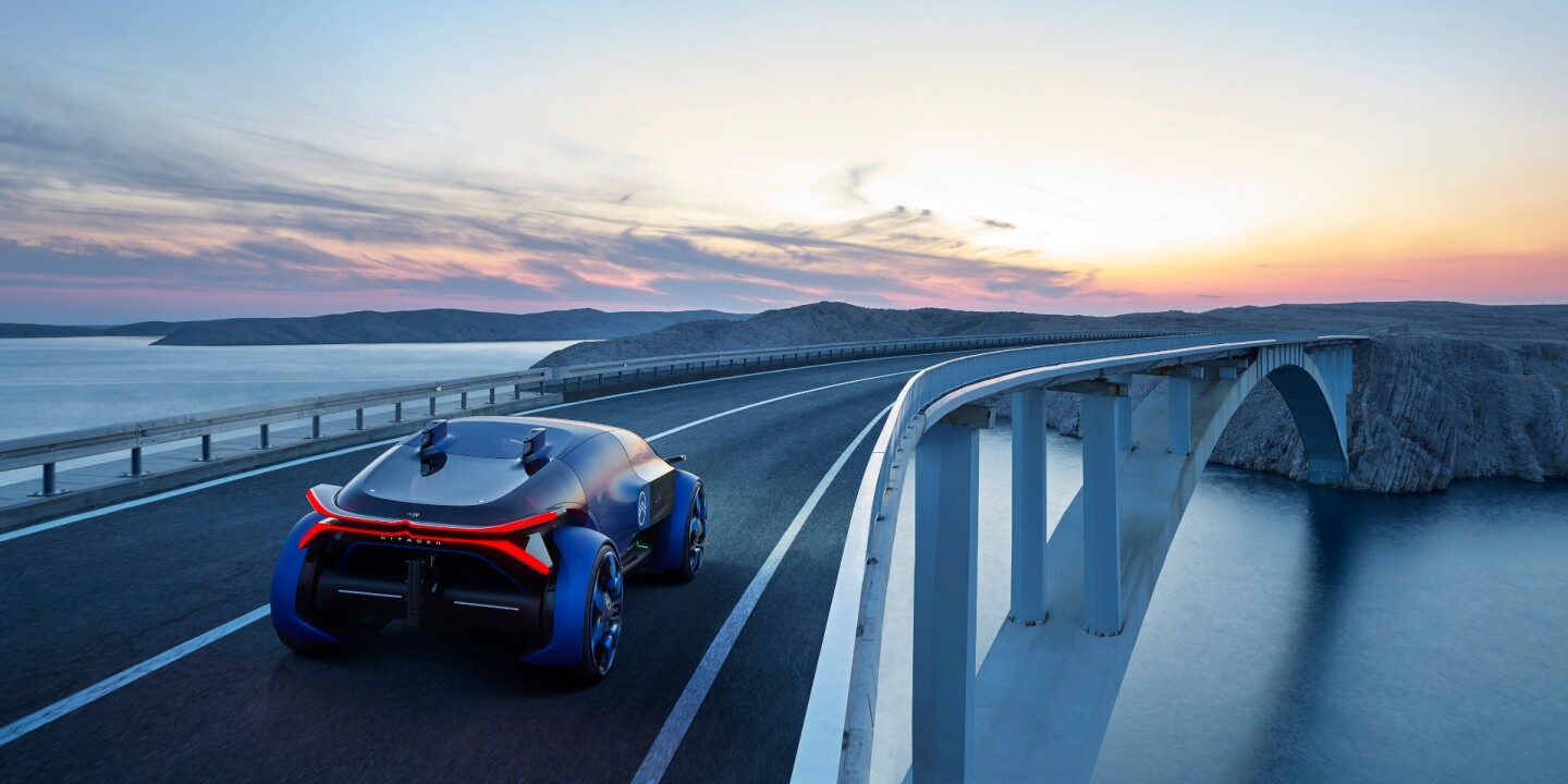 800km range figures are pure fantasy at this stage, but hey, let's fantasize