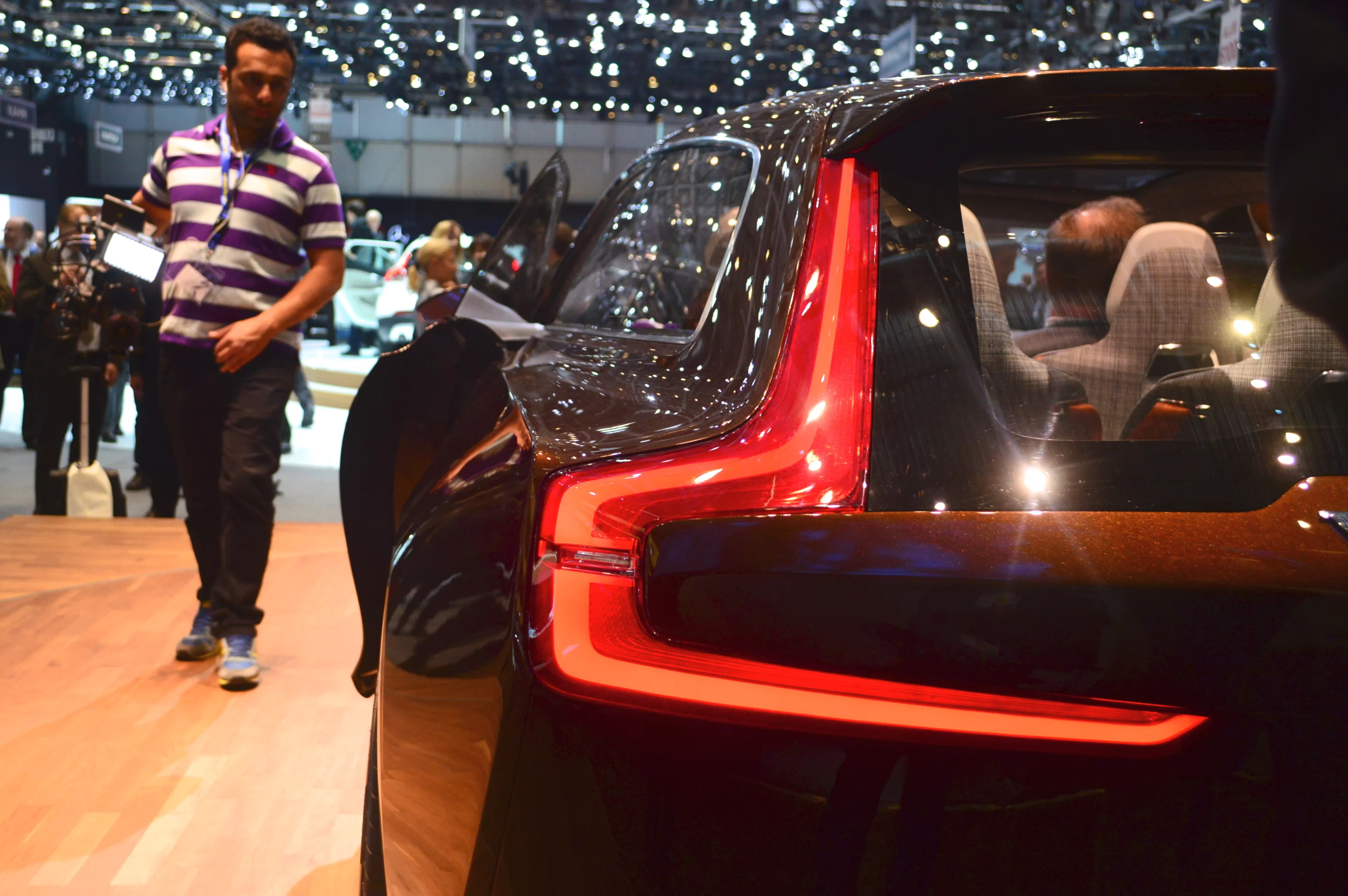 Volvo's Concept Estate, spied by Gizmag at the Geneva Auto Show