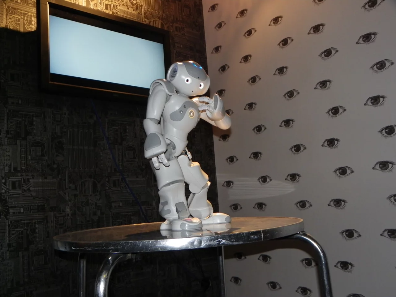 Nao sings opera (Photo: Gizmag)