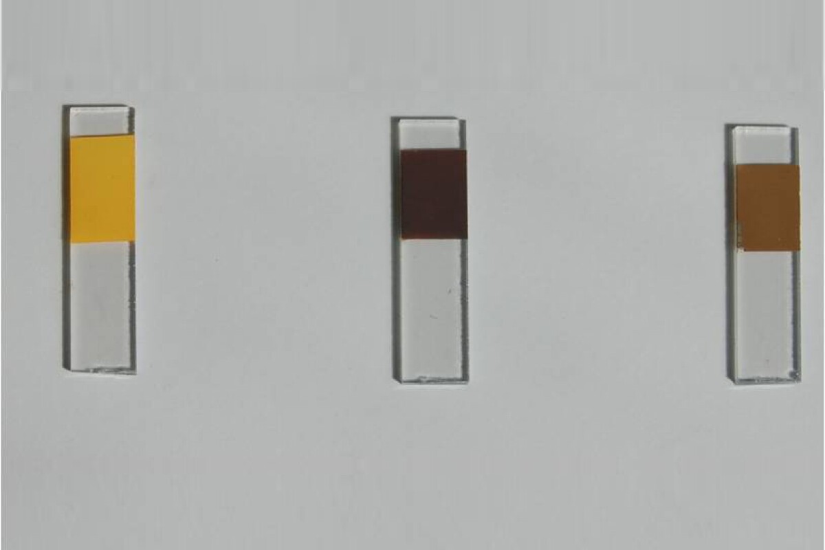 Mixtures using cadmium sulfide produced yellow paint, cadmium selenide produced dark brown, while a mixture of the two - which offered the best conversion efficiency - was light brown (Photo: ACS Nano)