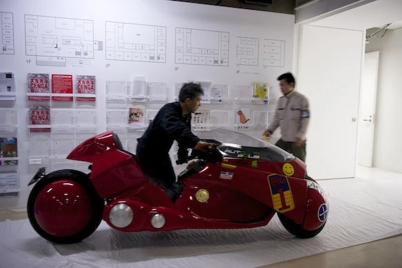 The bike is currently on display at the Katsuhiro Otomo GENGA Exhibition from now until May 30