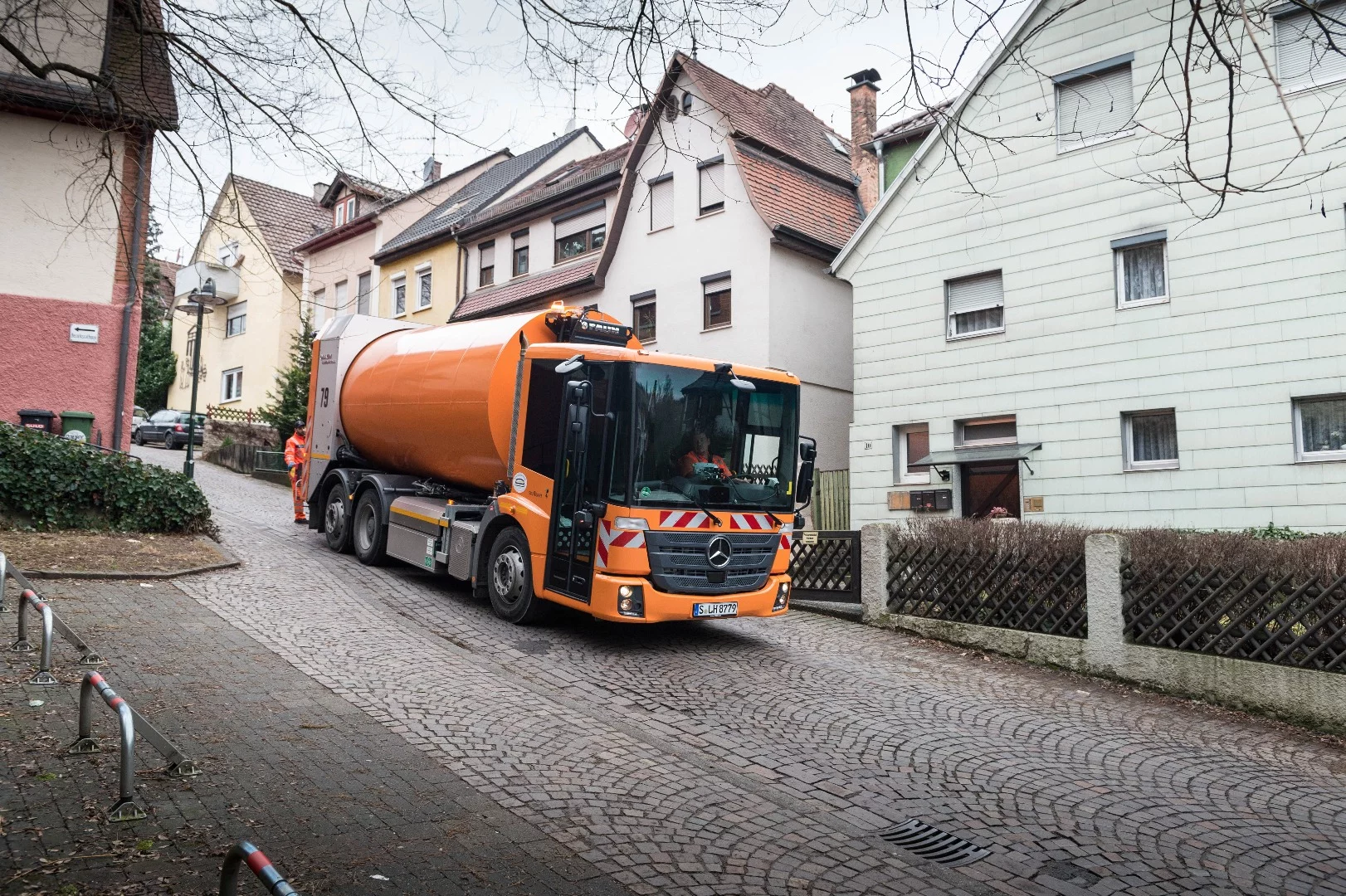 The CNG truck has a short, 3.9-meter wheelbase for the tight streets of Stuttgart