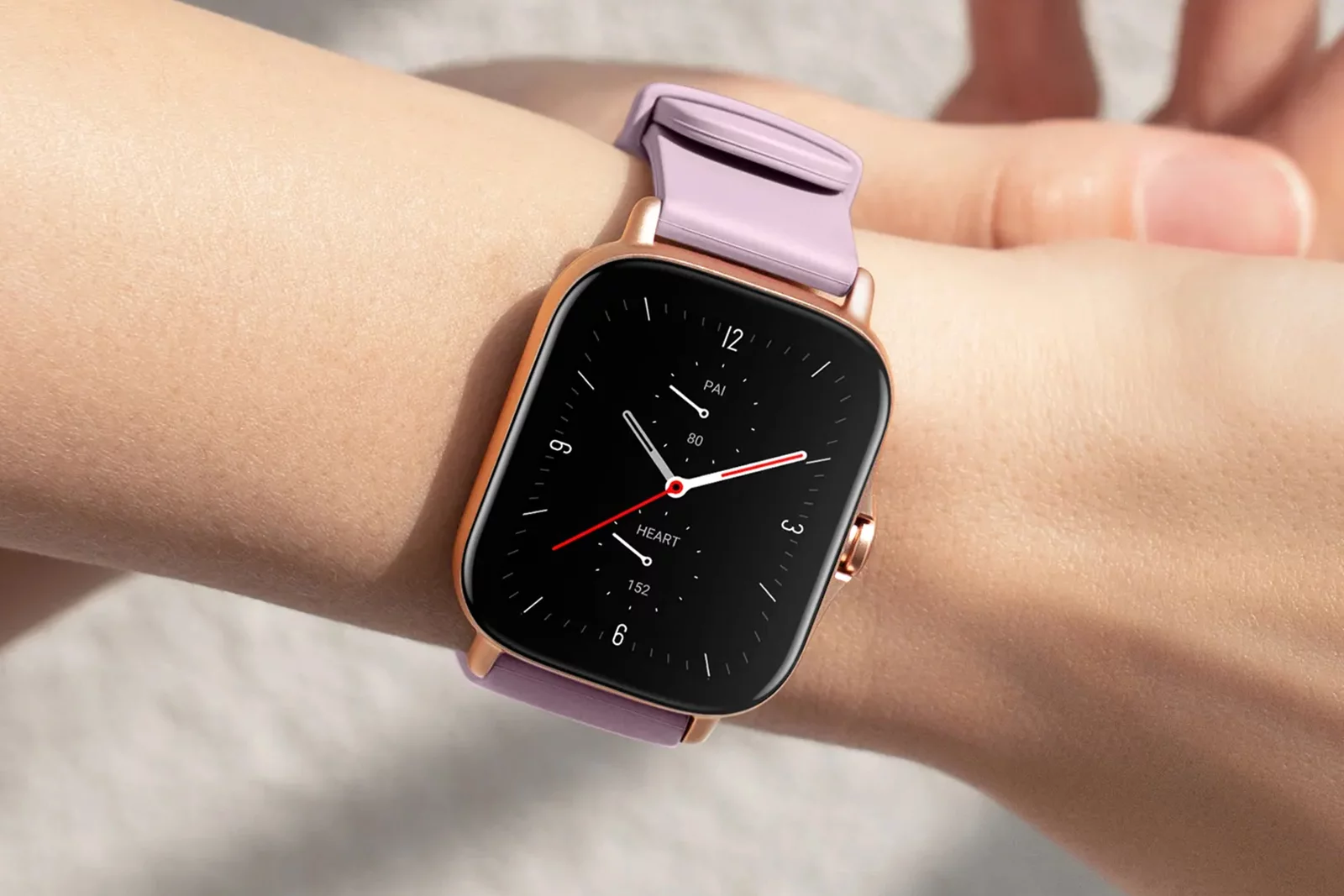 The Amazfit GTS 2e is impressively thin and feels light on the wrist