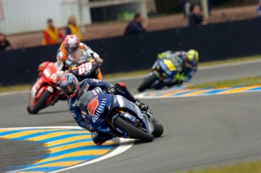 Early in the race Edwards leads Hayden, Capirossi and Rossi