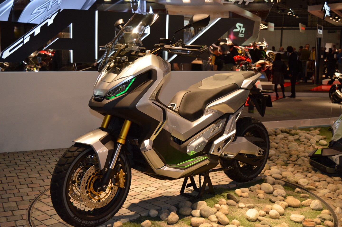 The City Adventure concept on display at the 2015 EICMA show