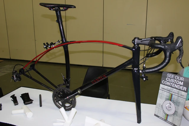 This carbon fiber frame from Ventus Custom Cycles was made using an interesting technique ... (Photo: Ben Coxworth/Gizmag.com)