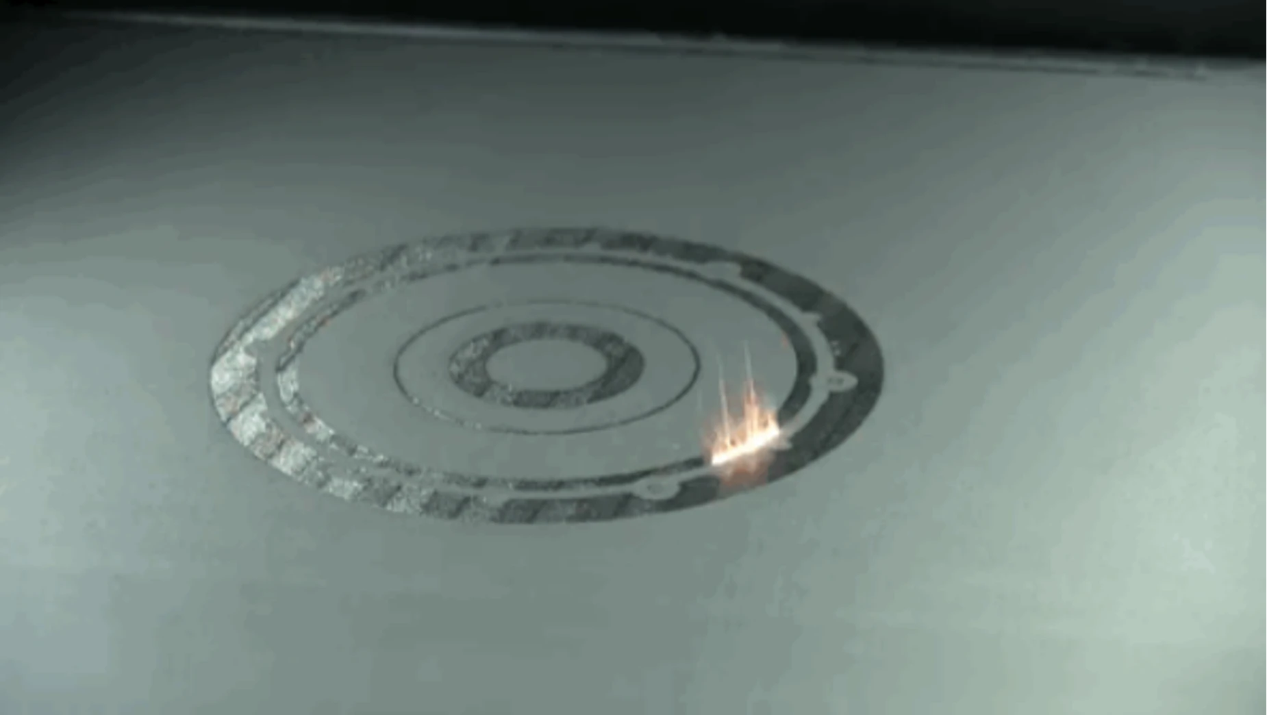The 3D-printing process uses a laser to melt metallic powder (Photo: GE Aviation)