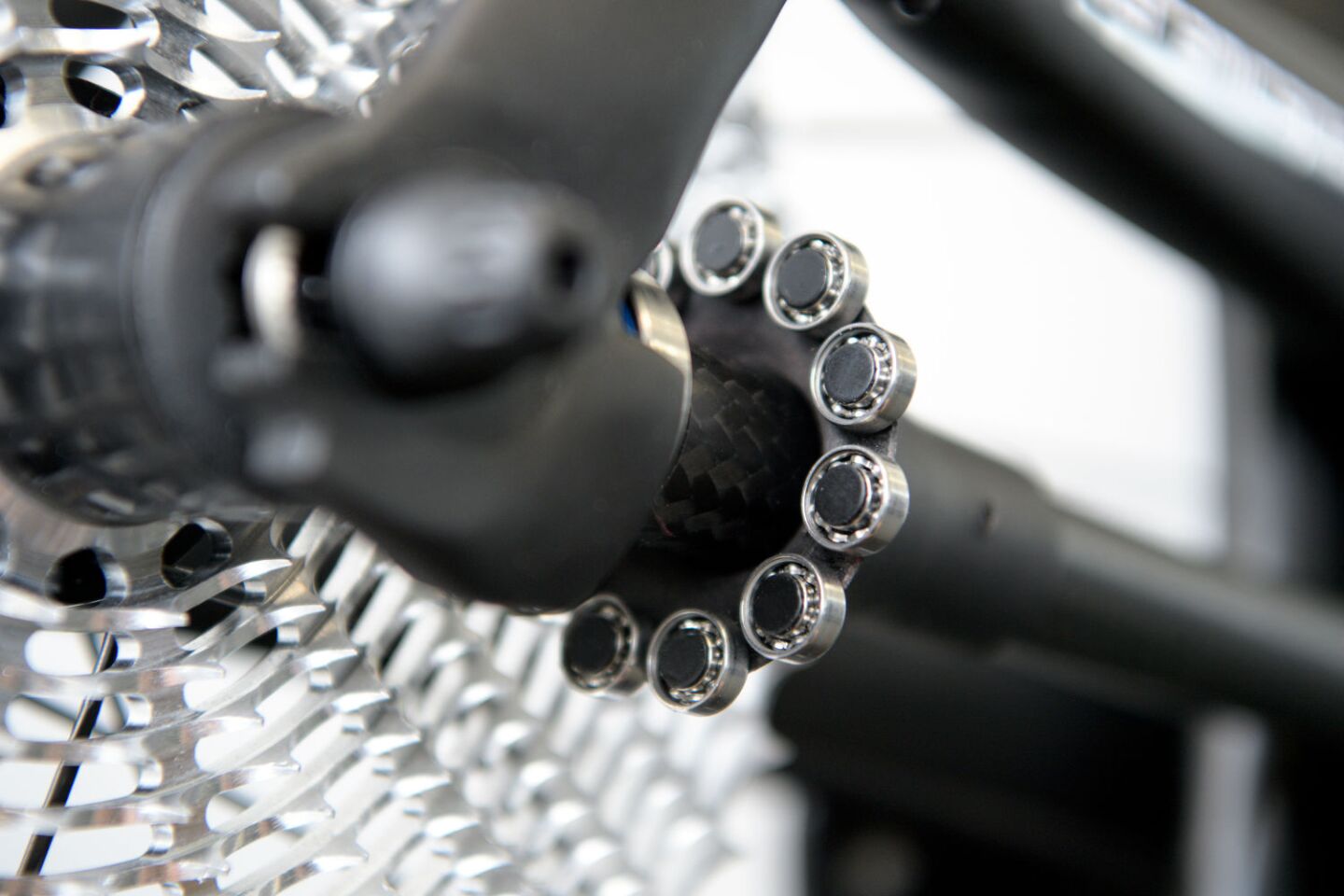 The CeramicSpeed DrivEn system incorporates a total of 21 ceramic bearings