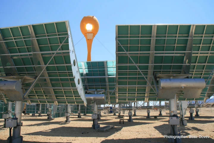 AORA's Tulip system uses the sun's rays to heat air, which is then used to spin a turbine, creating electricity