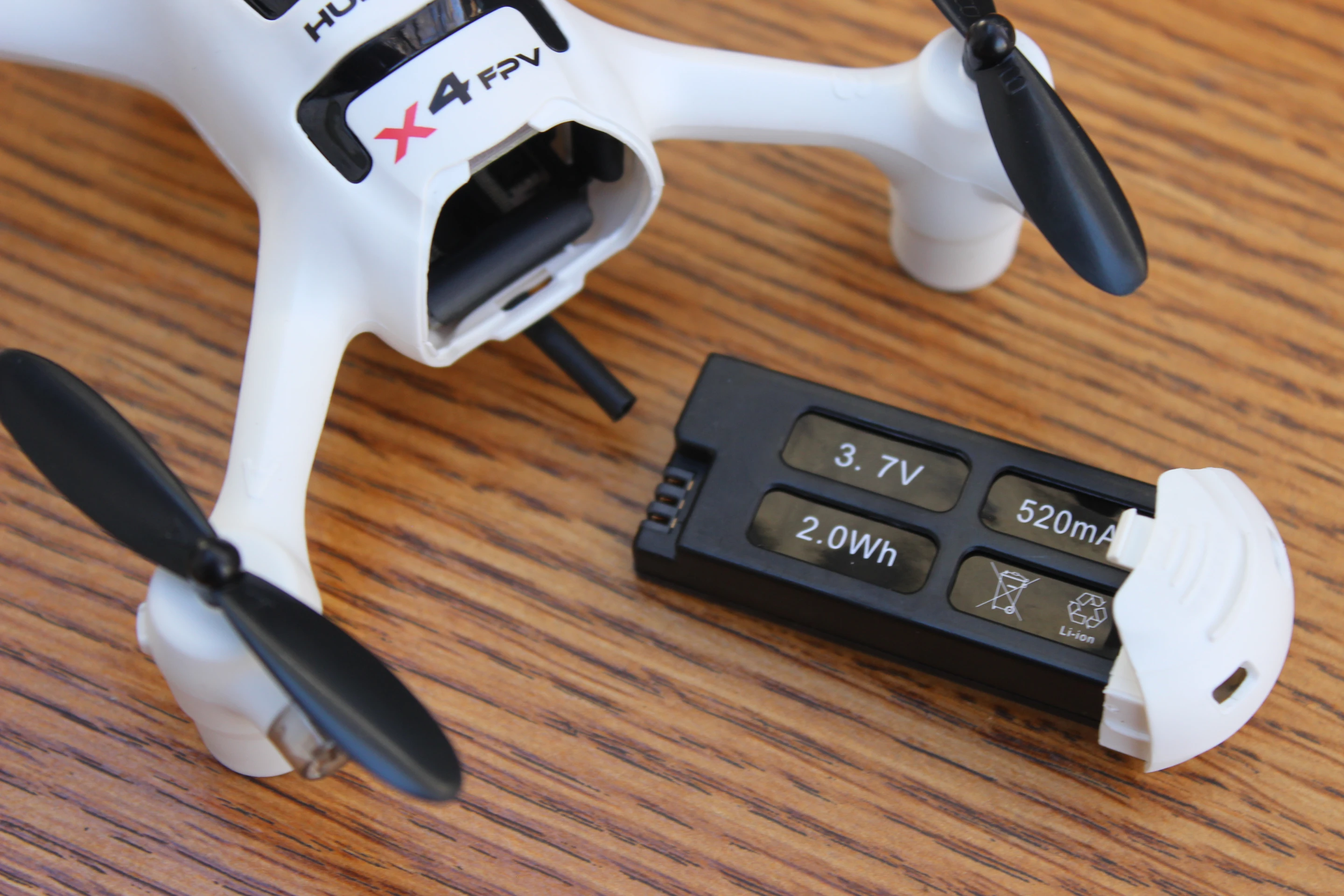 A 3.7V/520-mAh lithium-ion battery powers the Hubsan FPV X4 Plus, keeping it flying for about seven minutes per 30-minute charge