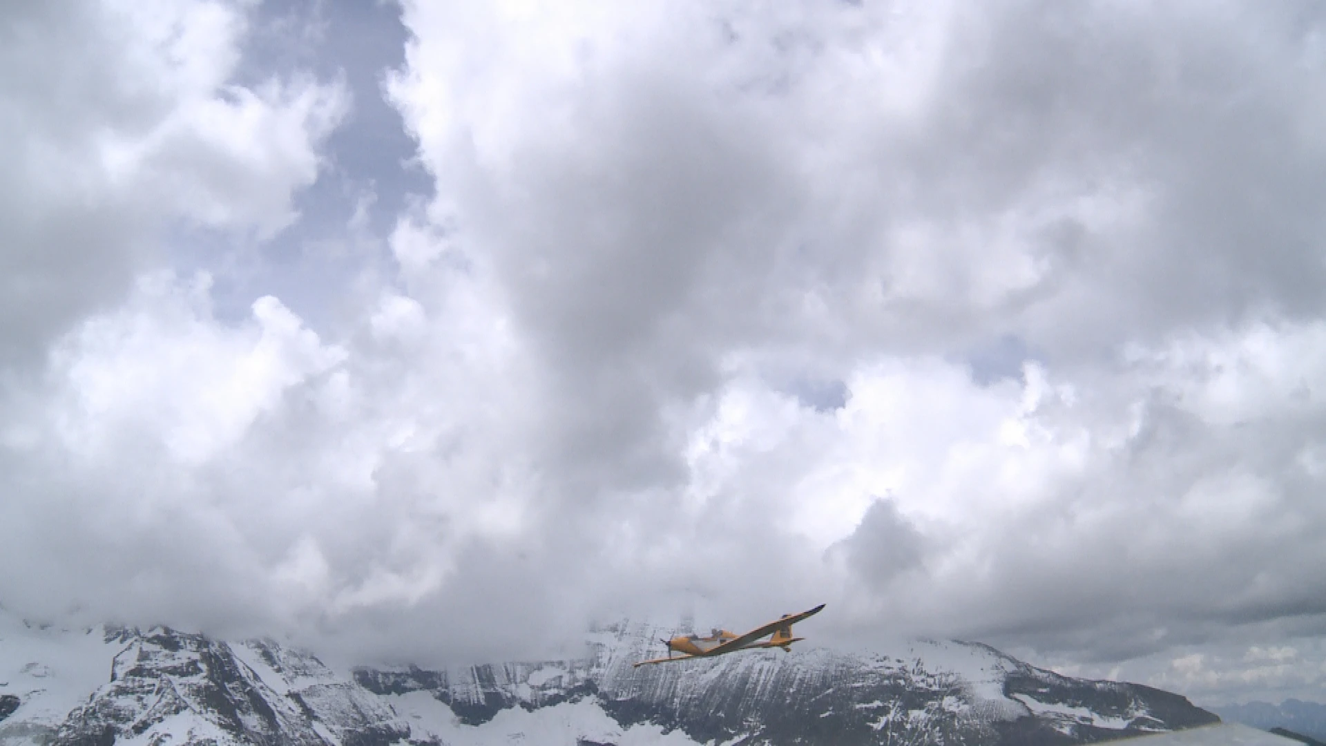 The single-person ultralight aircraft took off from the German municipality of Unterwössen on June 25th, crossed over the Grossglockner (the highest mountain in Austria), and proceeded to land in the Austrian town of Lienz