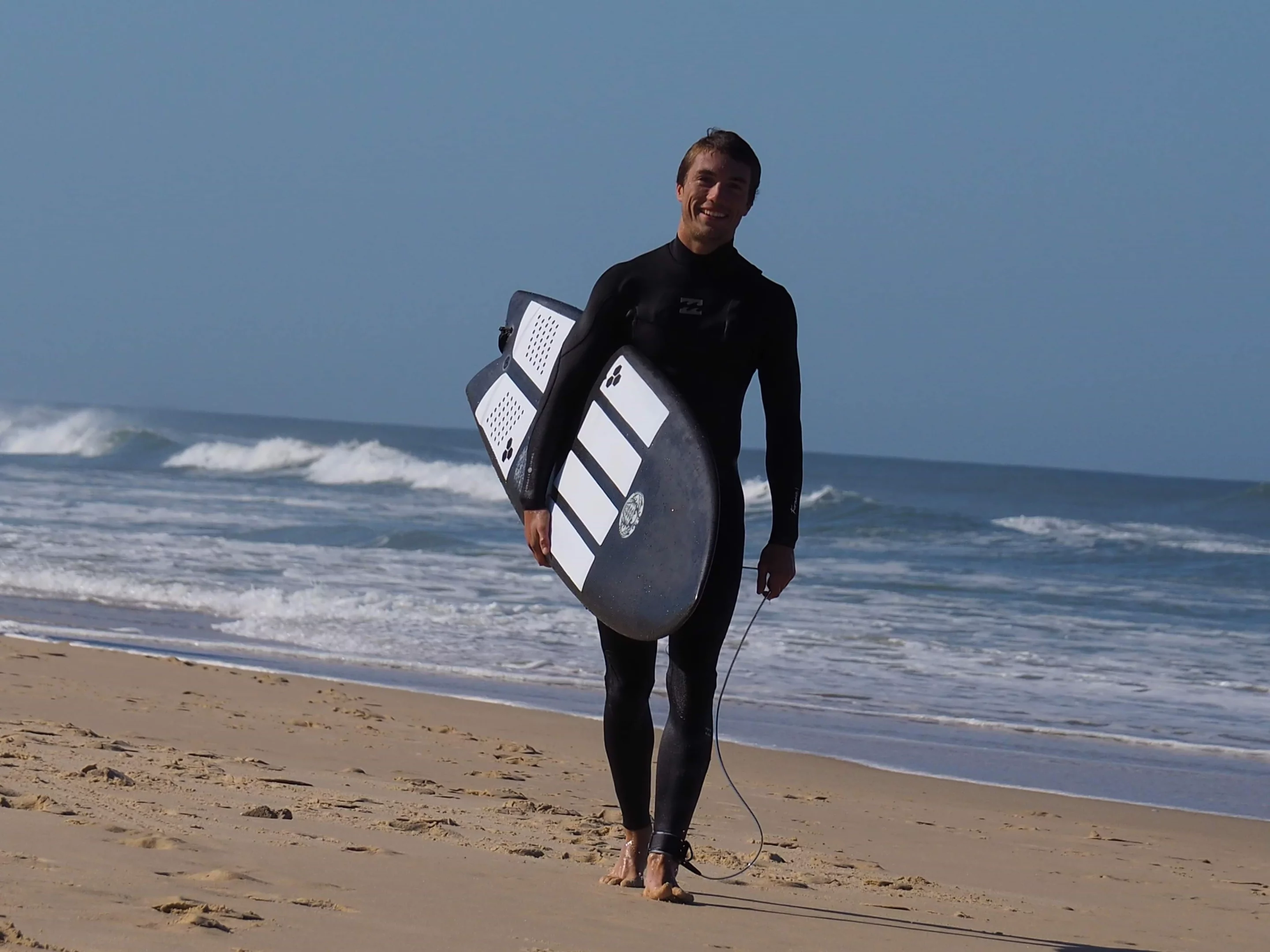 A startup spun out of Australia’s Deakin University has leveraged its knowledge in organic chemistry and aerospace engineering to produce the world’s first recycled carbon fiber surfboard