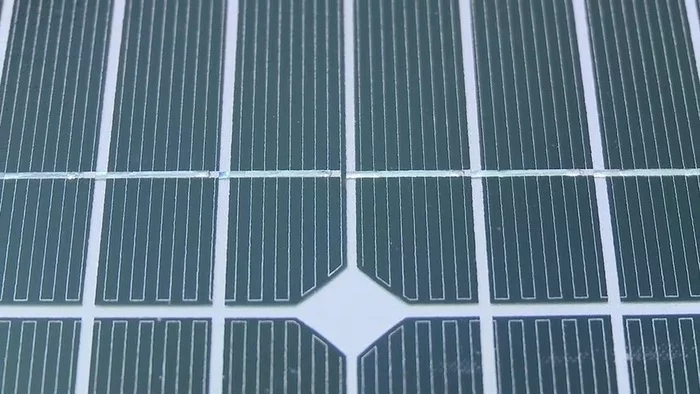 SunVolt uses efficient monocrystalline photovoltaic technology to transform sun energy into electrical energy