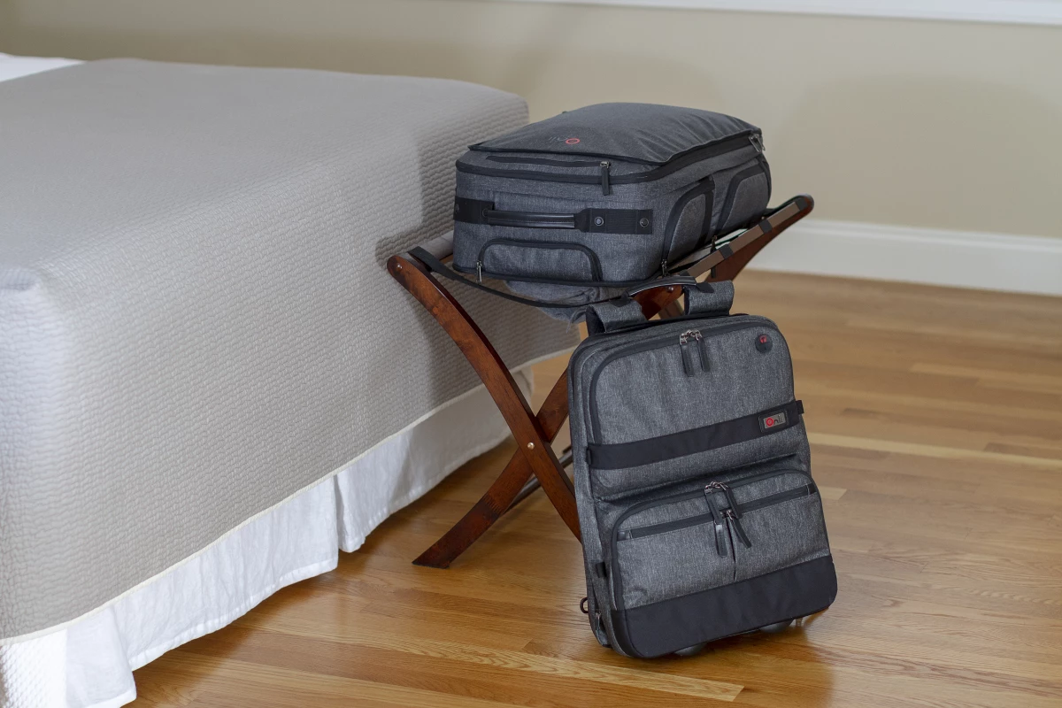 The Onli is a versatile modular travel system that has you covered when it comes to traveling with just one bag