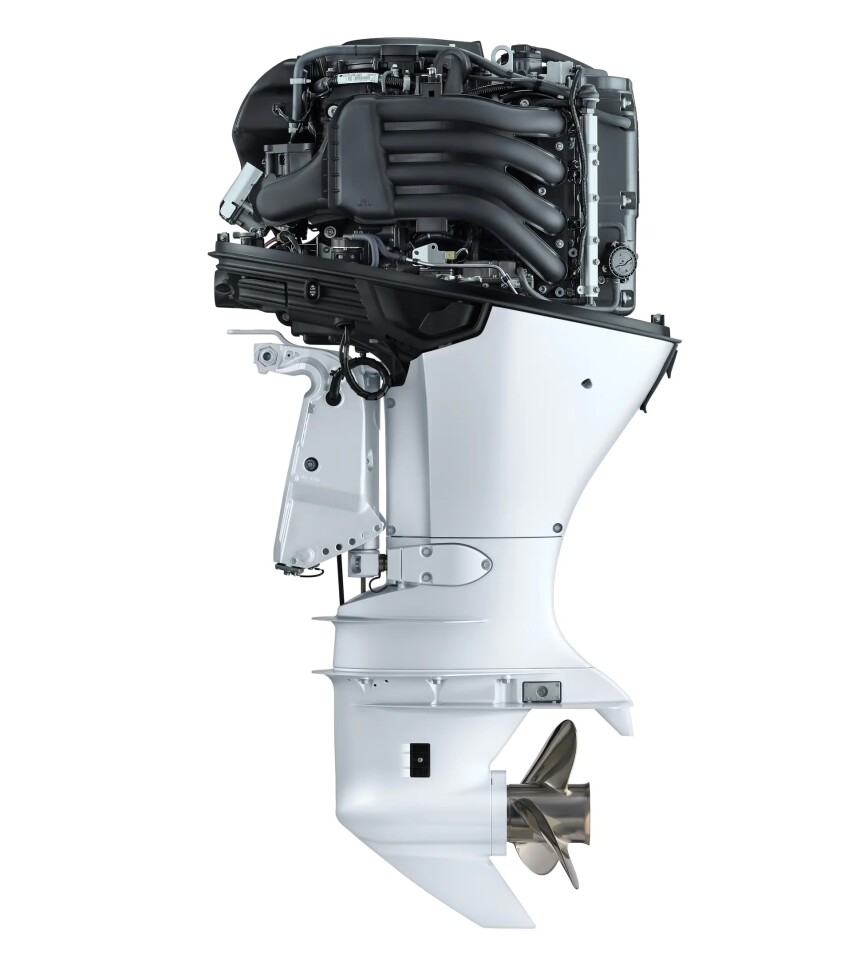 Peeking into the mechanicals of the L4 outboard series