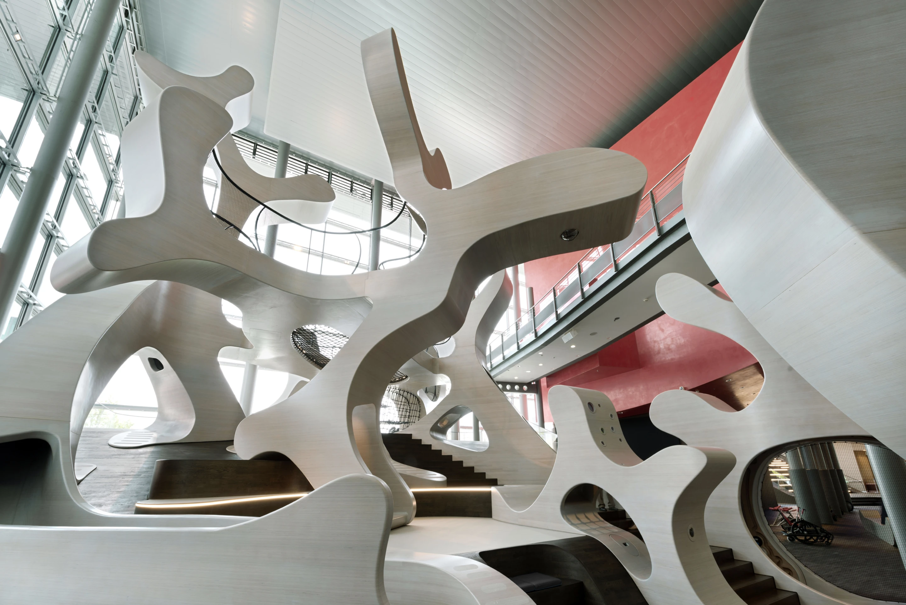 MobiVersum by J Mayer H is an interactive sculptural installation at the Autostadt, Wolfsburg (Photo: Uwe Walter for Autostadt, Wolfsburg)