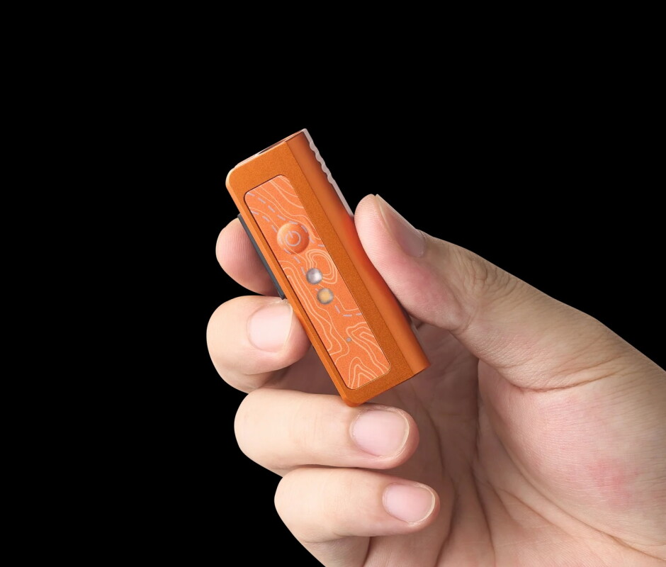 BIC-size mini flashlight carries its own blade & swappable driver