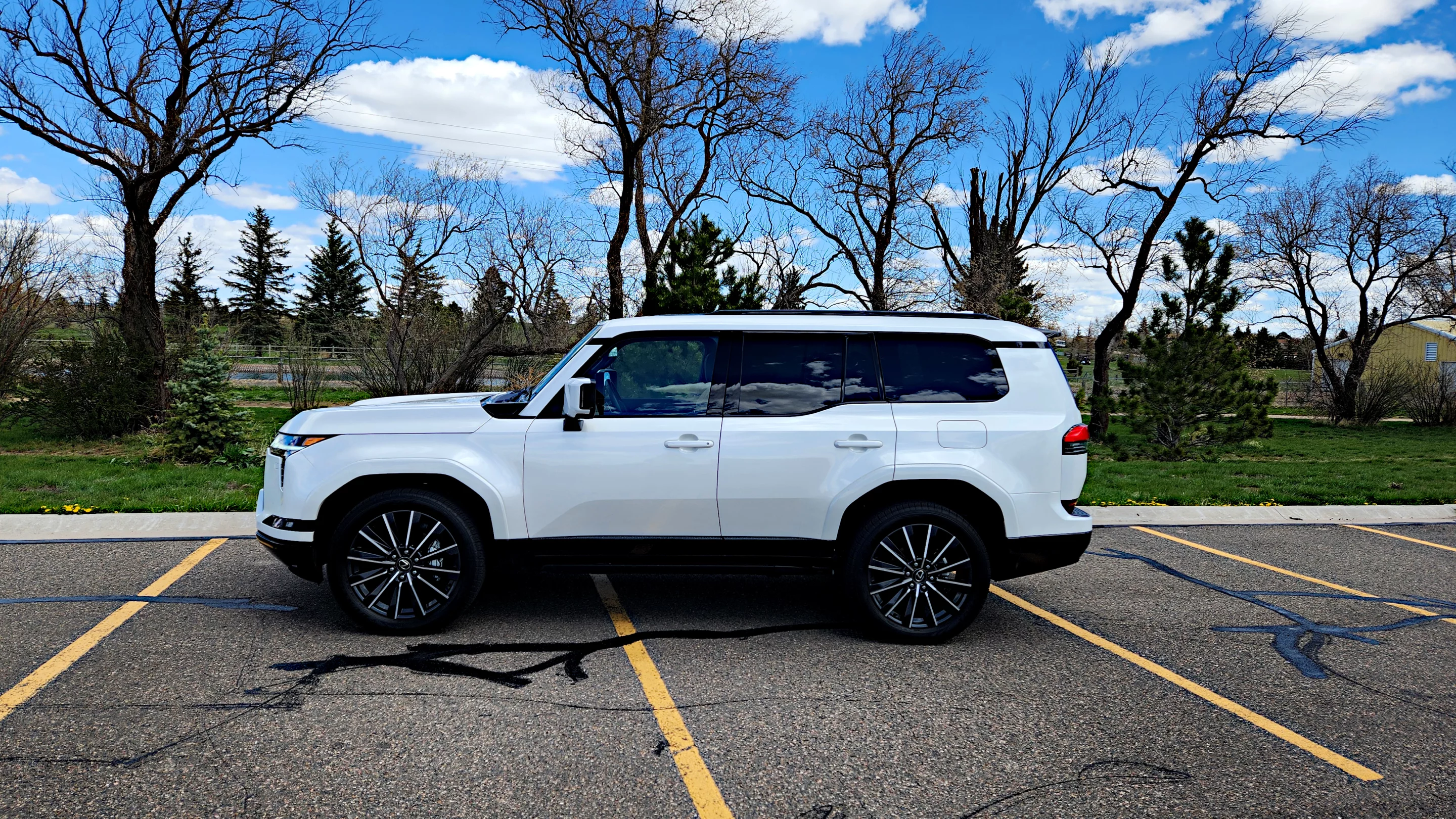 Dimensionally, the 2024 Lexus GX doesn't change too much from its previous generation