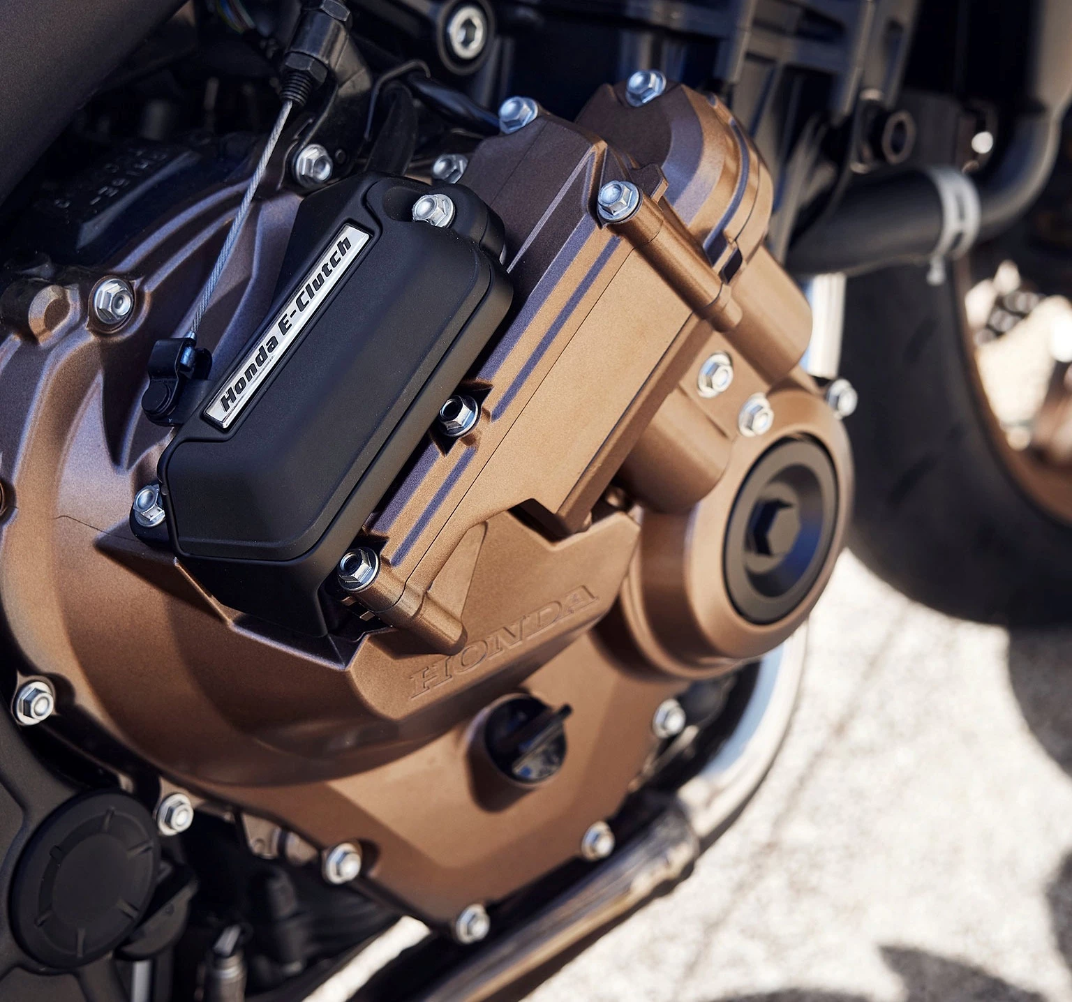 Honda’s e-clutch tech is a nifty piece of tech that was first introduced by Honda in 2023