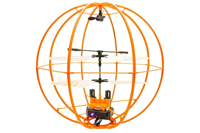 Kyosho is currently offering the Space Ball in black and orange color schemes through Japanese retailers