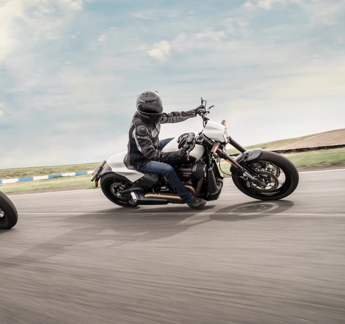 2019 Harley-Davidson FXDR 114: with at least 32.6 degrees of lean angle either side, this is the hardest-turning Softail Harley's got