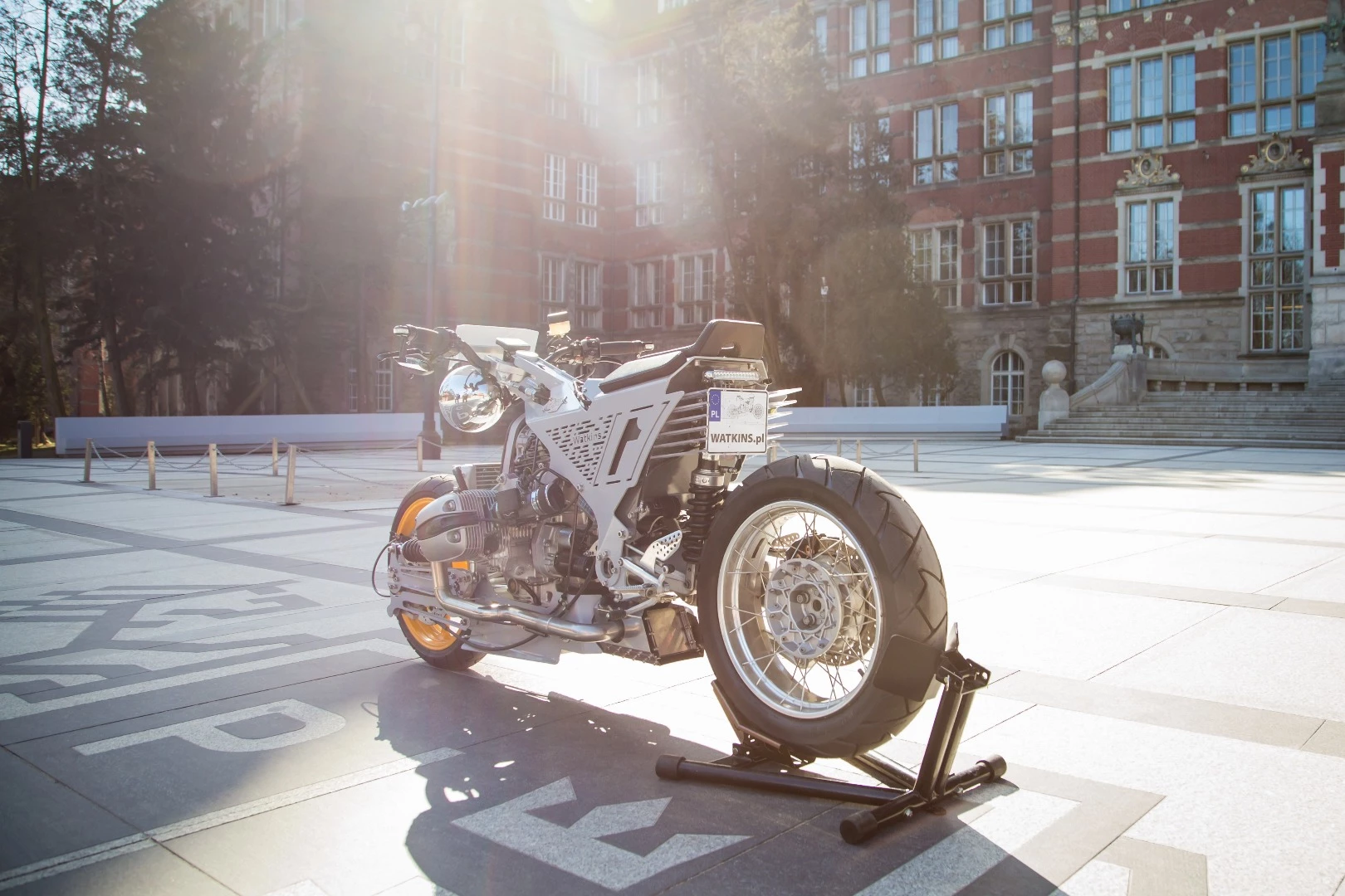 Watkins M001: nobody's going to mistake that for a Ducati