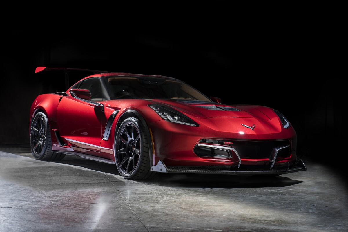 The Genovation GXE has broken its own production electric speed record with a 210.2 mph pass